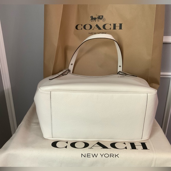 NWT COACH PEBBLE LEATHER MEADOW SHOULDER BAG - Picture 5 of 7